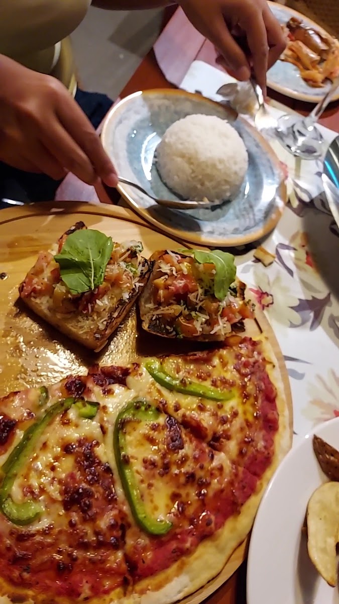 Steakhouse Casanta Secret Garden And Italian Restaurant-2